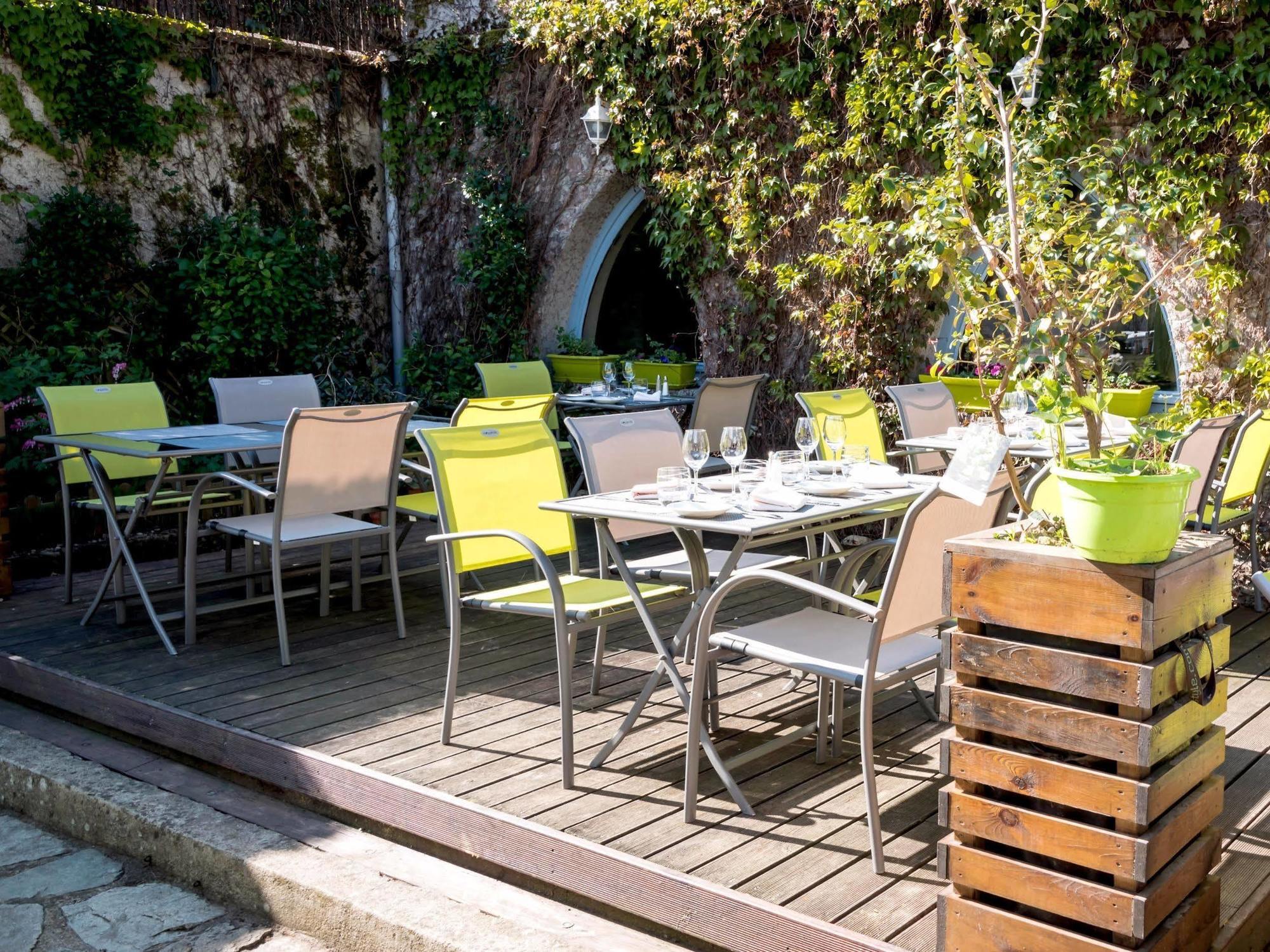 Le Saint Eloi Logis & Spa Restaurant L Schumacher Solignac Esterno foto